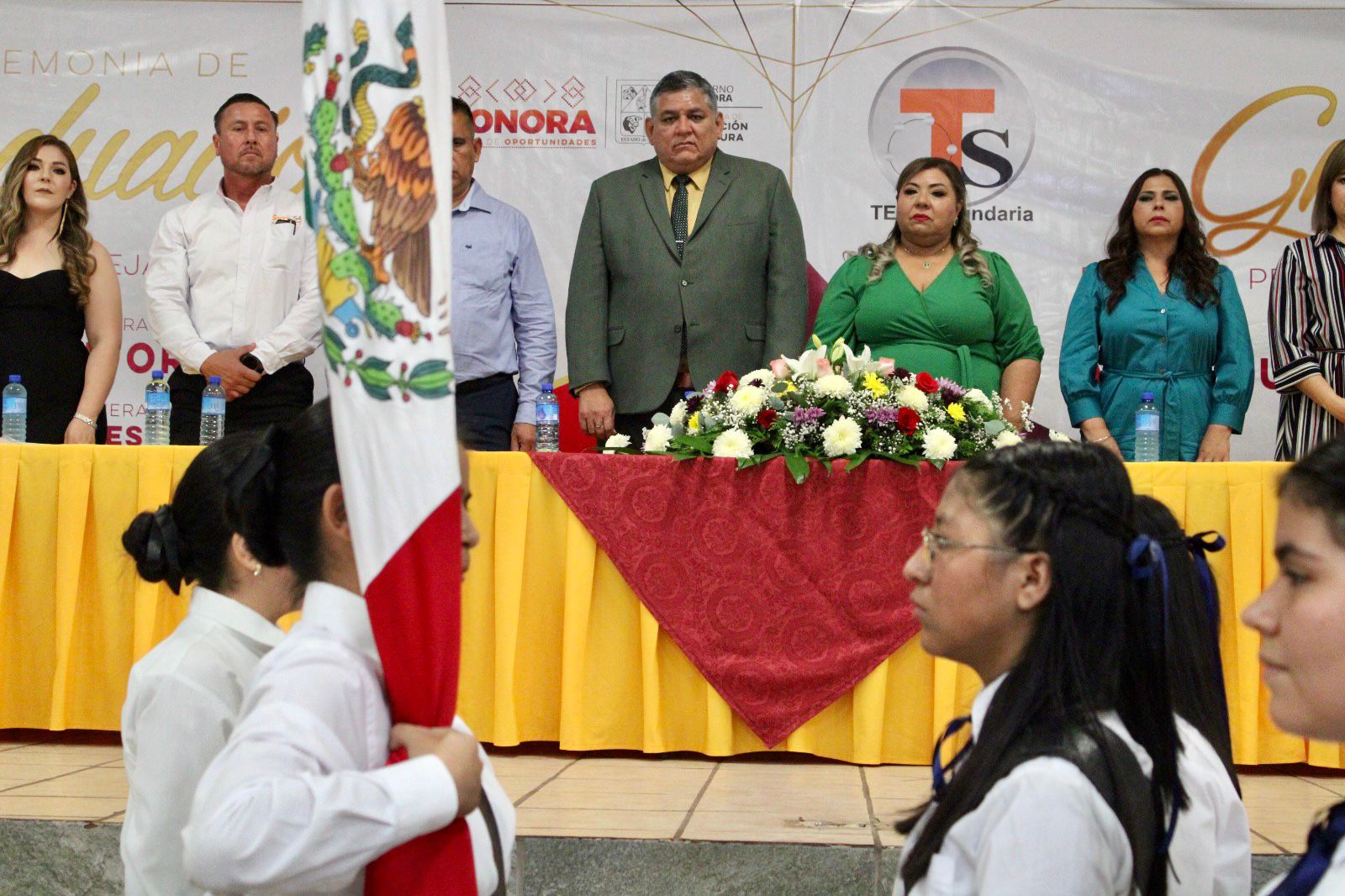 <em>Alcalde Luis Fuentes apadrina a la Generación 2020-2023 de la Telesecundaria 281</em>