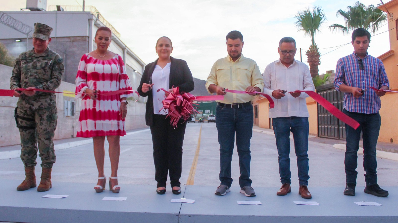 Entrega Doctora Karla Córdova González obra de pavimentación en sector Guadalupe