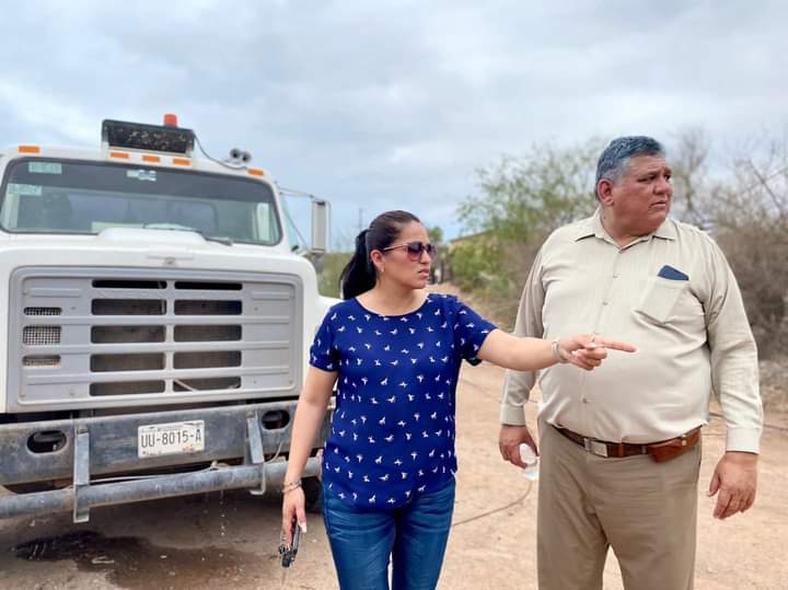 <em>Distribuyen más de 170 ‘pipadas’ de agua en colonias de la ciudad tras contingencia por tormenta</em>