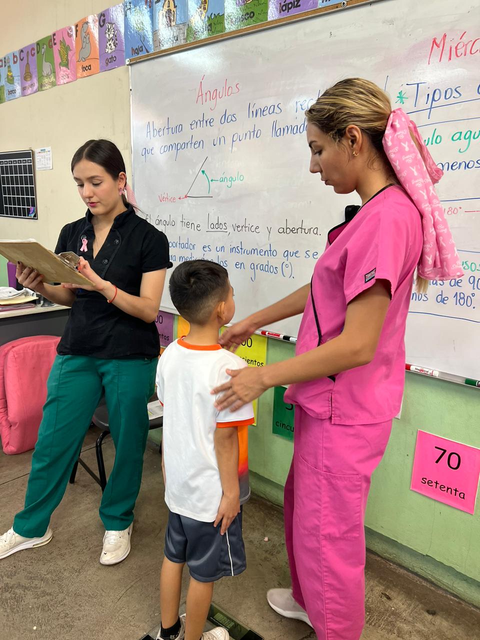 Visita Salud Pública Municipal primaria María del Carmen Torres Gallego