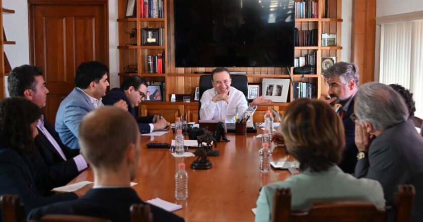 Potencia Gobernador Durazo proyectos estratégicos del Plan Sonora con directivos del Banco Mundial y Puerto de Amberes