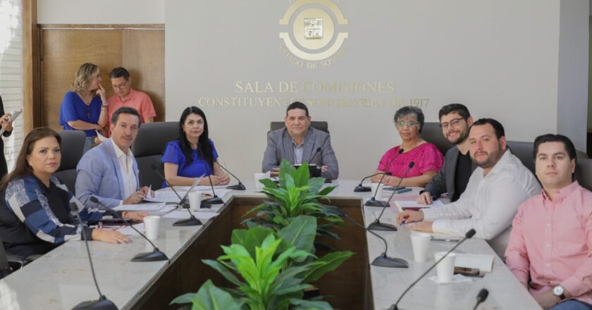 Aprueba Comisión de Gobernación reforma constitucional sobre transparencia, no reelección y nepotismo