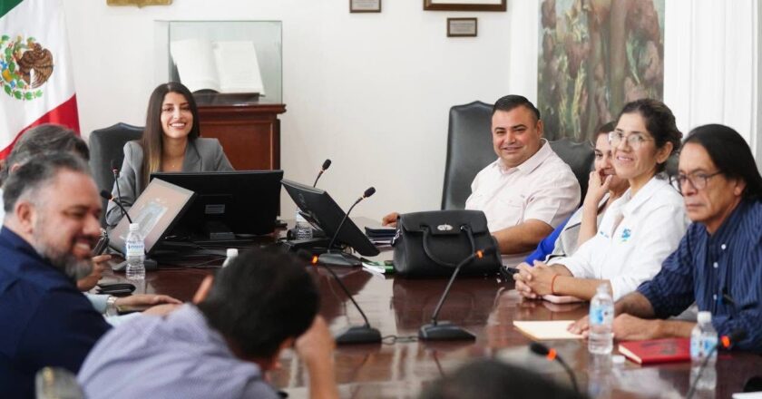 Gobernador Durazo avanza rescate del Mercado Municipal en coordinación con locatarios y el INAH: Paulina Ocaña