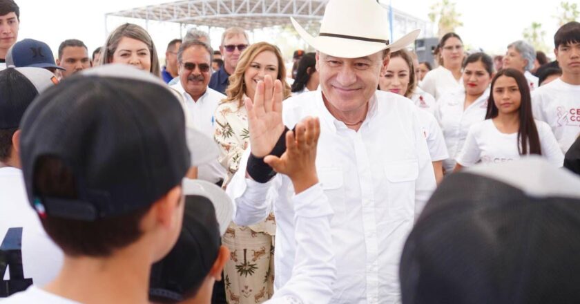 Gobernador Durazo y sector minero entregan Unidad Deportiva para niñas, niños y jóvenes del Río Sonora