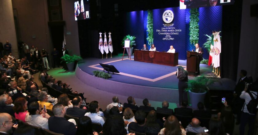 Gobernador Durazo reconoce a nueva rectora de Unison; refrenda compromiso con la transformación educativa