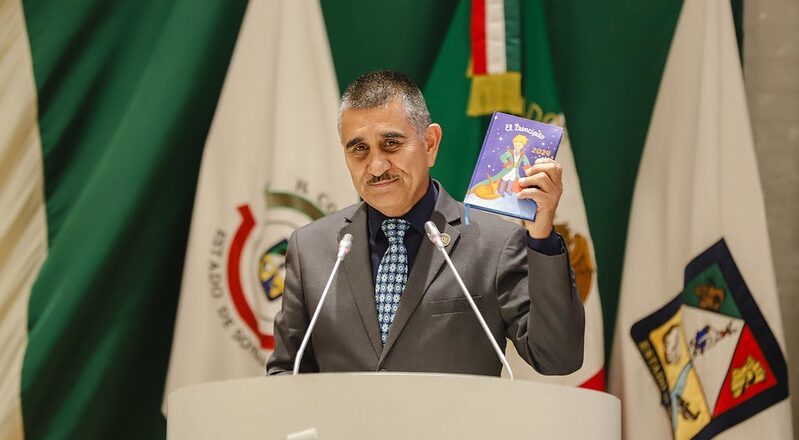 Promueve diputado Óscar Ortiz el fomento a la lectura