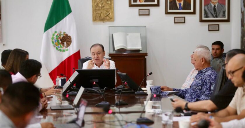 Gobernador Durazo coordina acciones de atención y apoyo tras intensas lluvias en Sonora