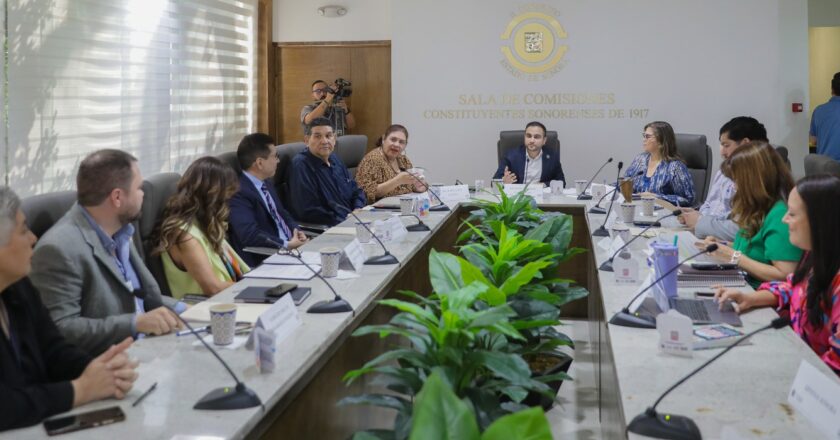 Analiza Congreso de Sonora reforma para facilitar las adopciones