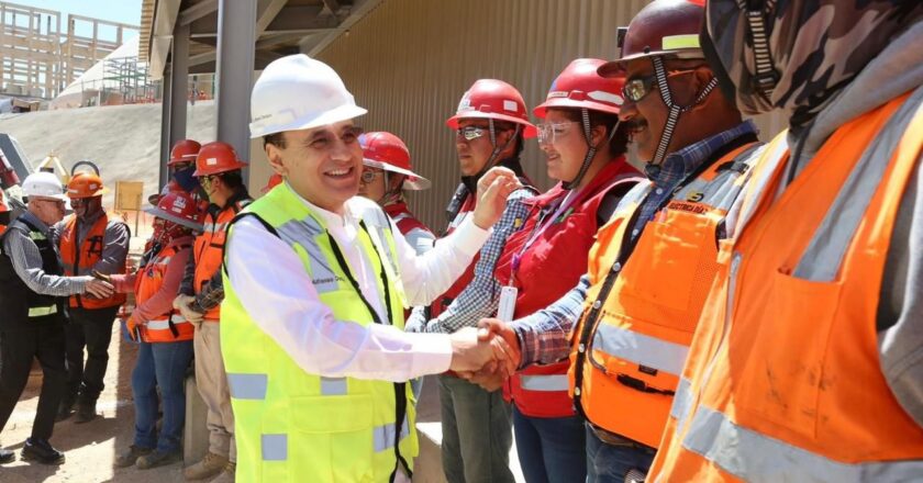 Gobernador Durazo coloca a Sonora en primer lugar de exportación minera en la frontera norte