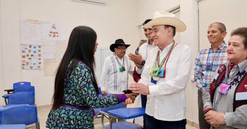 Gobernador Durazo, titular del INPI y autoridades tradicionales Seris consolidan avances del Plan de Justicia con nueva infraestructura educativa en Punta Chueca