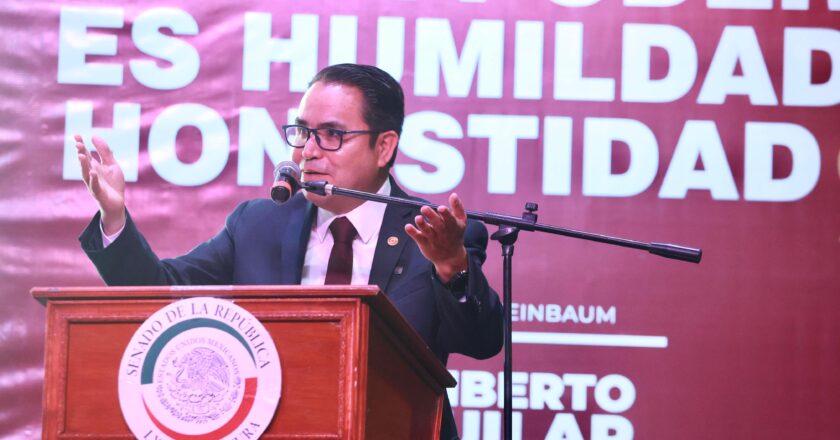 Gran convocatoria y unidad arropan el informe de resultados de Heriberto Aguilar