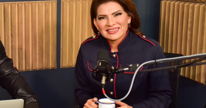 Invertir en los servicios públicos de salud es invertir en el bienestar de la gente: Lorenia Valles