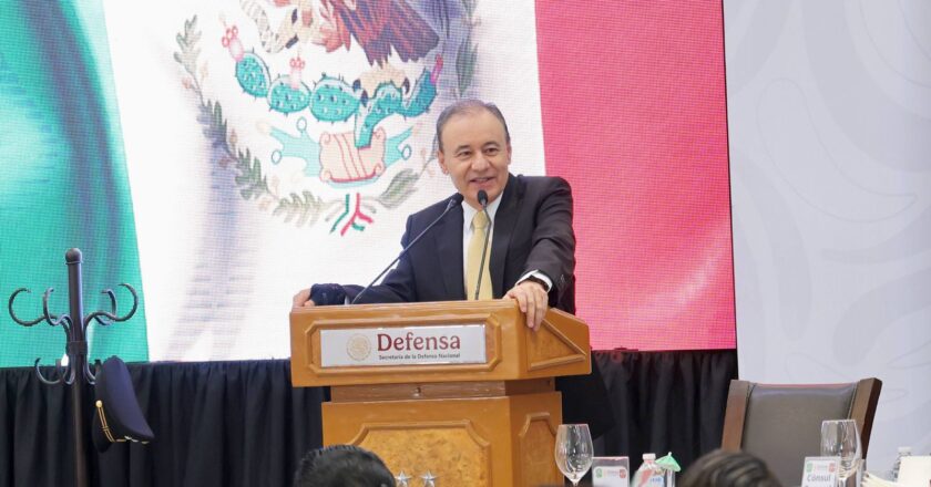 Reconoce Gobernador Durazo lealtad y compromiso del Ejército México al encabezar 113 Aniversario