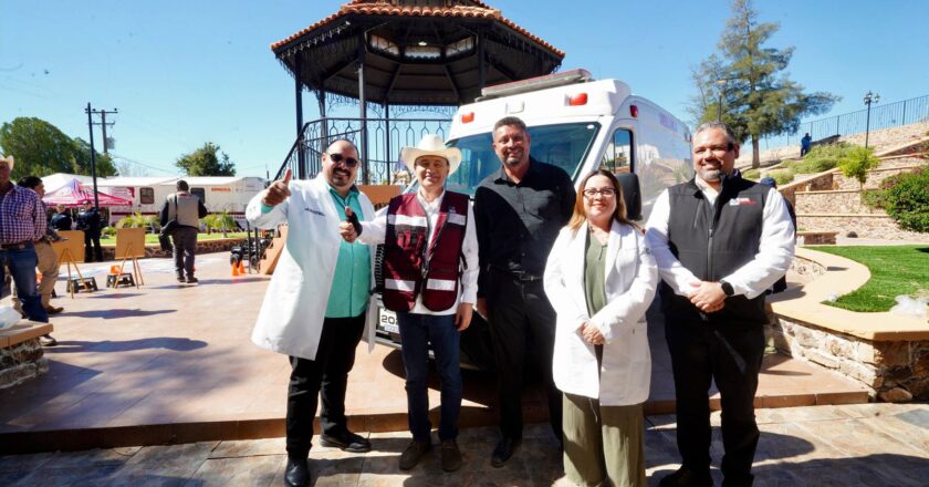 Resuelve Gobernador Durazo demanda de salud histórica en Oquitoa y lleva servicios gratuitos de Sonora Atiende