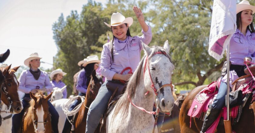 Legisladores del Congreso de Sonora participan en la “16 Cabalgata con Aroma de Mujer”