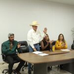 Participa Congreso del Estado en toma de protesta de regidor en Carbó