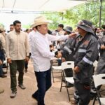 Gobernador Durazo resuelve demandas de comunidades del sur con acciones en salud, obras hídricas y maquinaria