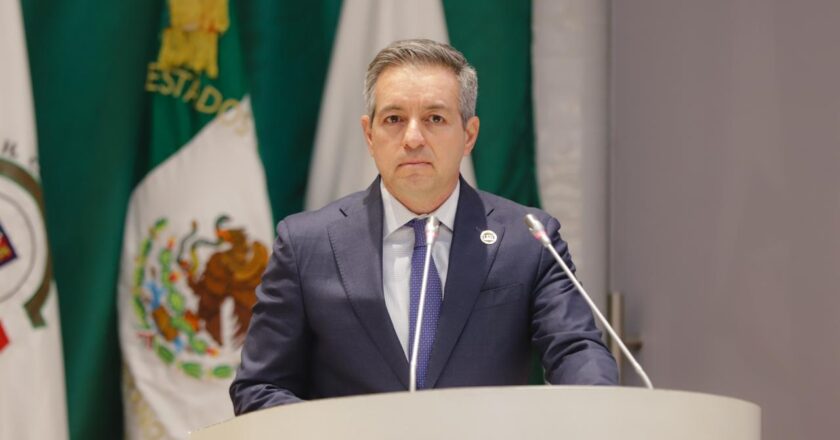 Propone Omar Del Valle Colosio acciones contra basureros clandestinos y manejo de residuos