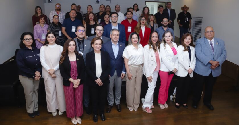 Congreso de Sonora sostiene diálogo sobre reforma en materia de acoso y hostigamiento sexual en el sector público