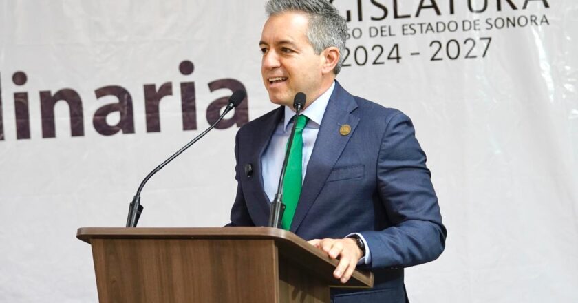 Impulsa Omar del Valle fortalecer la detección temprana de cardiopatías en recién nacidos