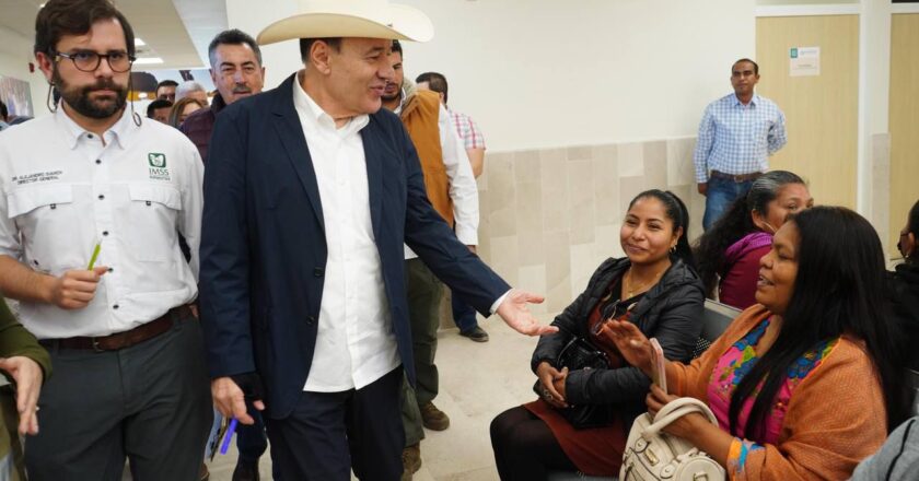 Cumplen Durazo y Sheinbaum compromiso pendiente desde 2014; iniciarán nuevo hospital en Ures