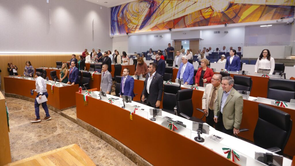 Analiza Congreso de Sonora iniciativas sobre calor extremo, becas, desarrollo económico, inteligencia artificial y salud mental